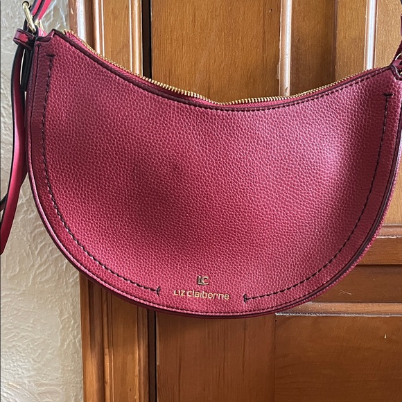 Liz Claiborne Handbags - Liz Claiborne Burgundy Shoulder Bag with adjustable strap